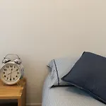 Family Nest Overlooking - By Rent דירה