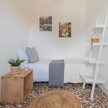 דירה Family Nest On By Rent ארגגנו