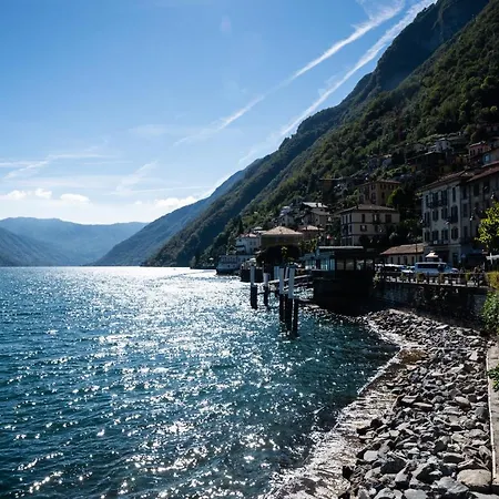 Family Nest Overlooking - By Rent *